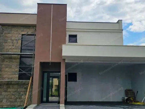 Prodaja, kuća, 200m², Zaljevo, Bar - image 1