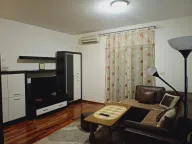 Izdavanje, jednosoban stan, 54m², City Kvart, Podgorica - image 1