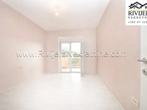 Sale, two bedroom apartment, 68m², Igalo, Herceg Novi - image 2