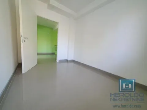 Prodaja, poslovni prostor, 189m², Aqua park, Jagodina - image 18