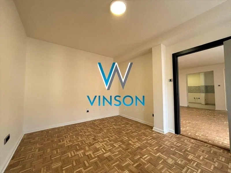Prodaja, dvosoban stan, 64m², Adamovićevo Naselje, Novi Sad Sve Podlokacije