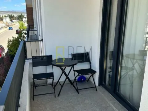 Izdavanje, dvosoban stan, 60m², Zabjelo, Podgorica - image 19