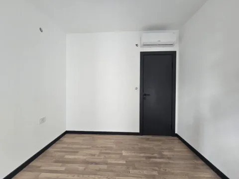 Prodaja, jednosoban stan, 45m², Gorica C, Podgorica - image 5