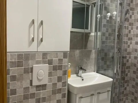 Prodaja, dvosoban stan, 62m², Seljanovo, Tivat - image 9