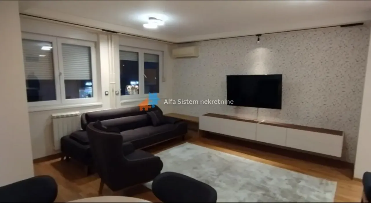 Izdavanje, trosoban stan, 75m², Voždovac Sve Podlokacije, Beograd