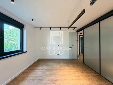 Rent, office space, 563m², Savski Venac, Beograd - image 9
