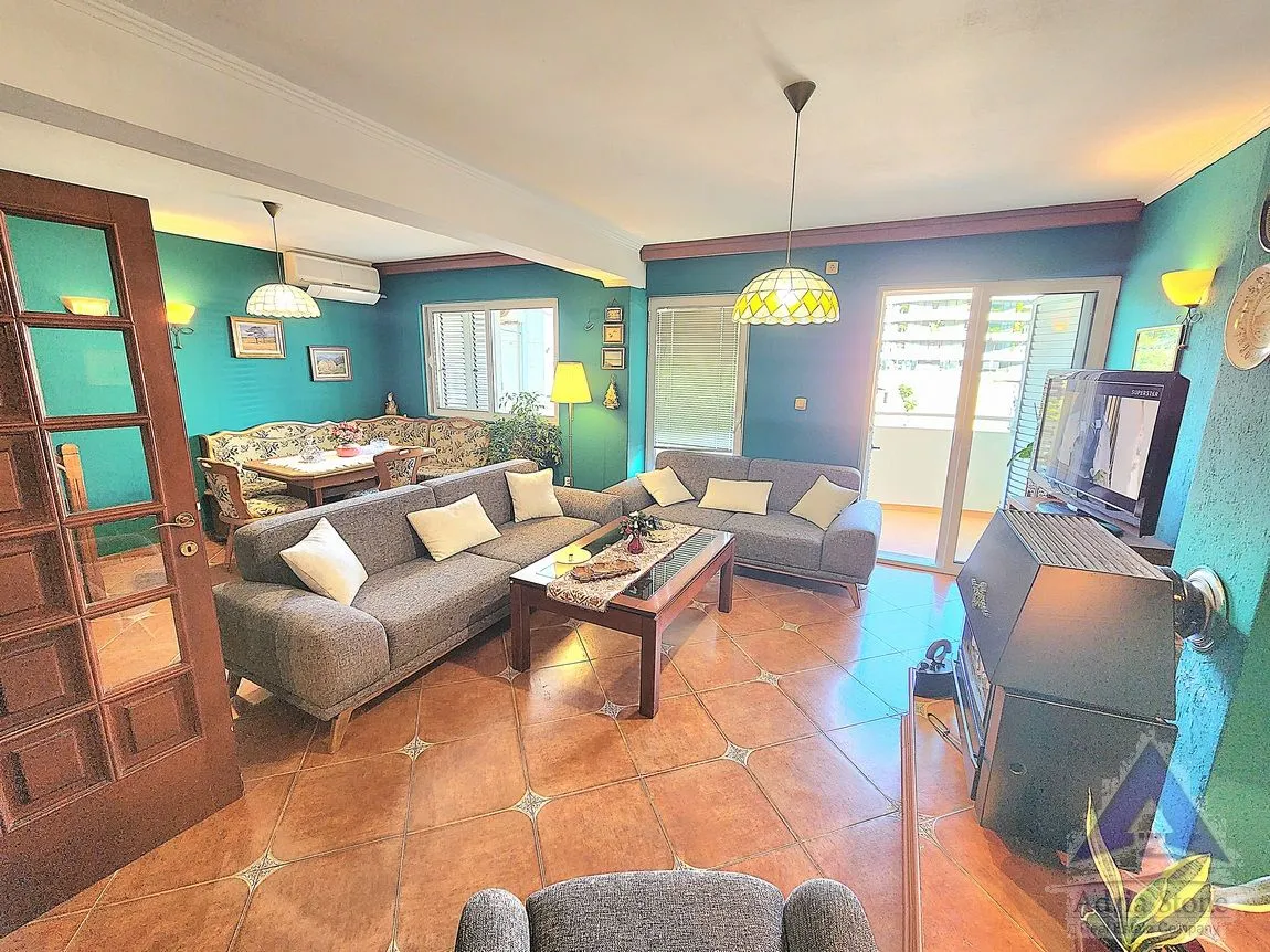 Prodaja, trosoban stan, 83m², Gospoština, Budva