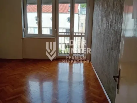 Sale, two bedroom apartment, 61m², Stari Grad, Beograd - image 3