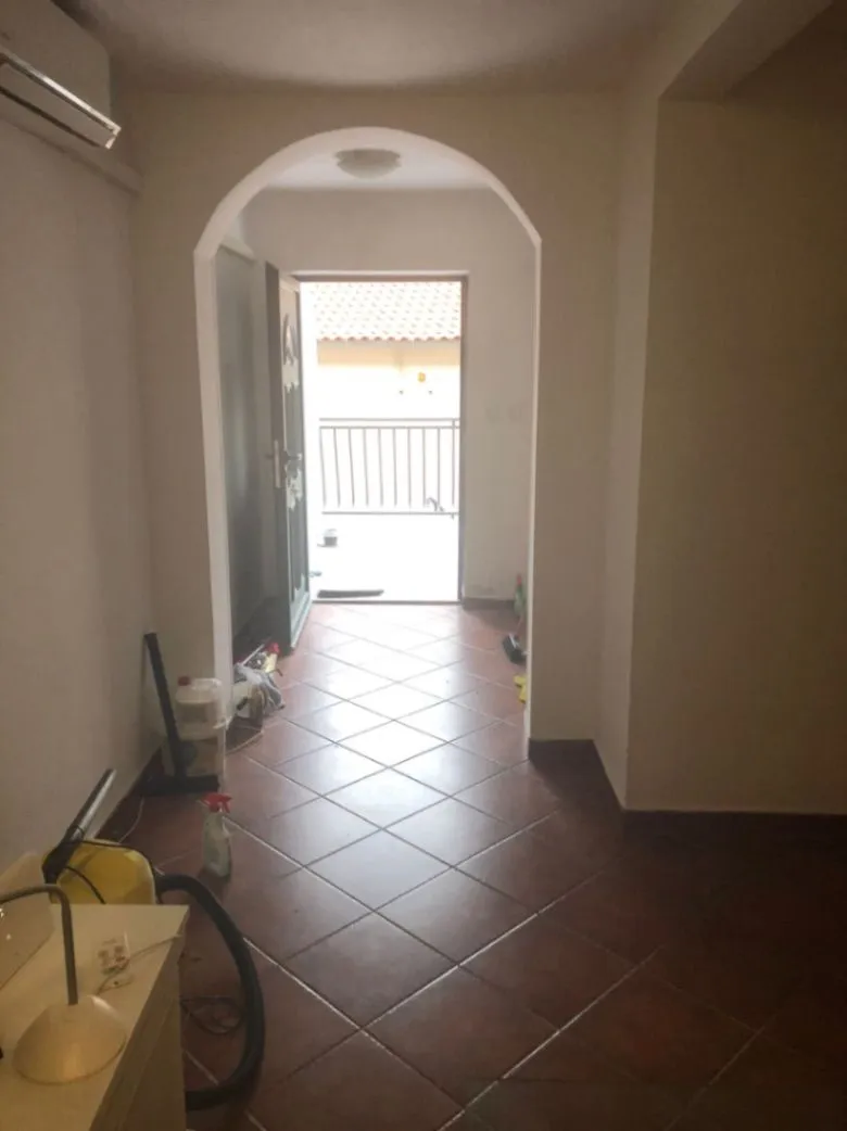 Prodaja, jednosoban stan, 69m², Muo, Kotor