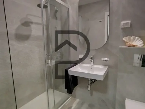 Izdavanje, jednosoban stan, 40m², Central Point, Podgorica - image 5