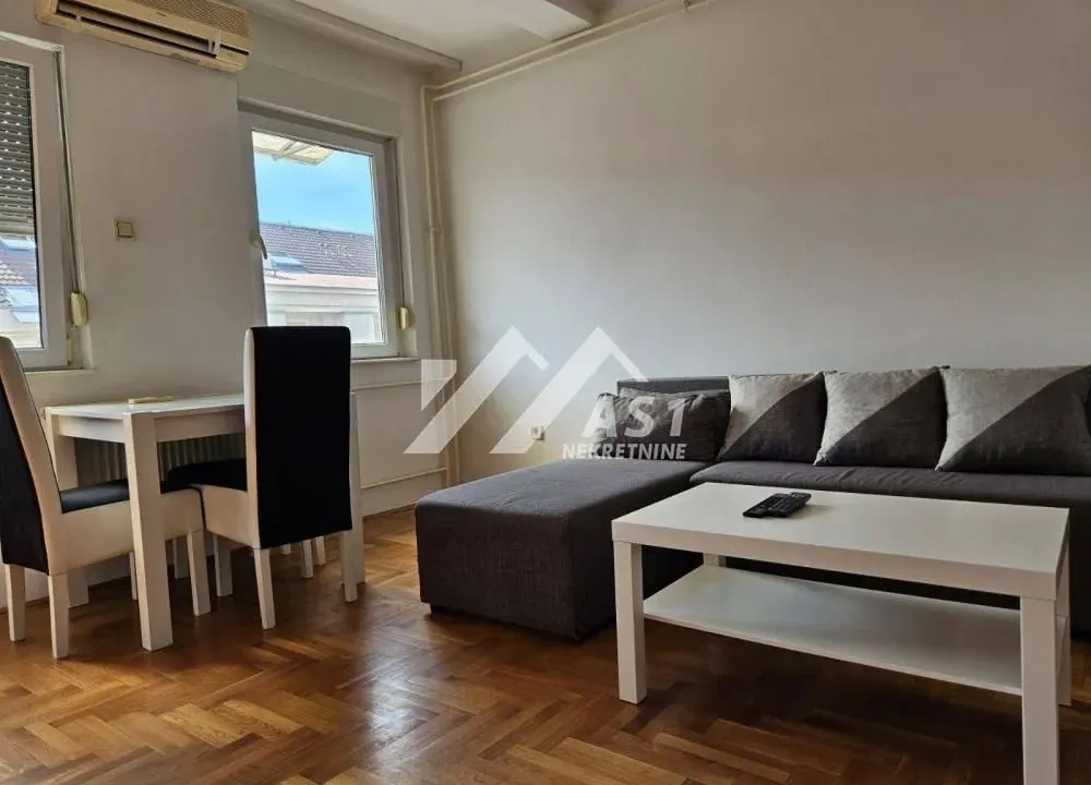 Rent, one bedroom apartment, 45m², Grbavica, Novi Sad Sve Podlokacije