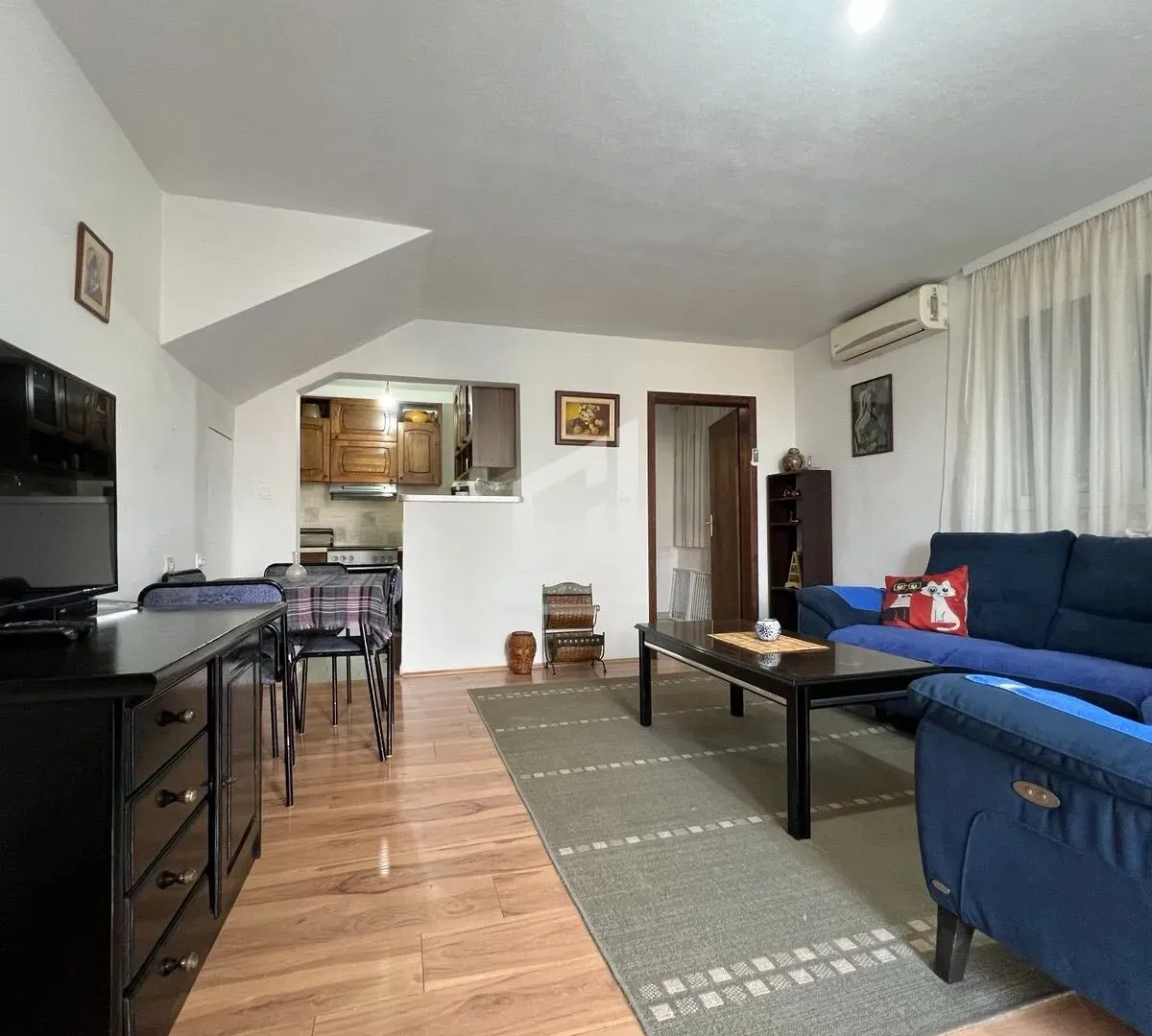 Izdavanje, jednosoban stan, 40m², Zagorič, Podgorica