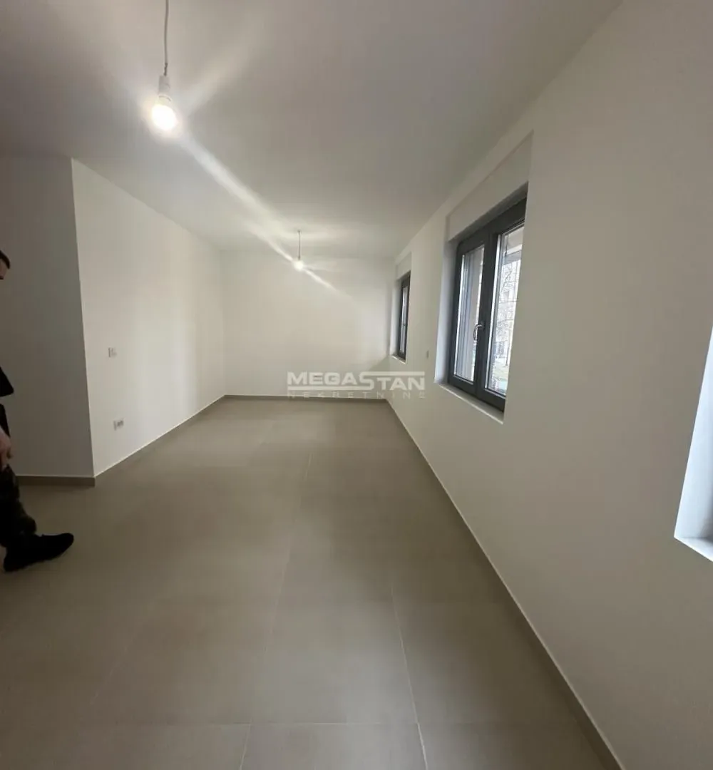 Sale, office space, 47m², Vračar Sve Podlokacije, Beograd