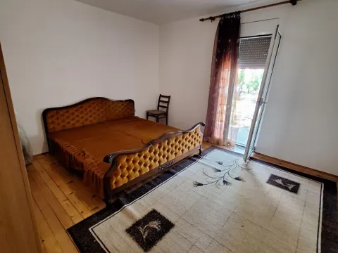Prodaja, kuća, 90m², Tološi, Podgorica - image 6