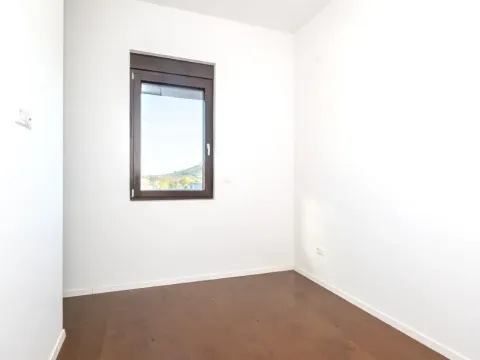 Prodaja, trosoban stan, 95m², Gornja Gorica, Podgorica - image 7