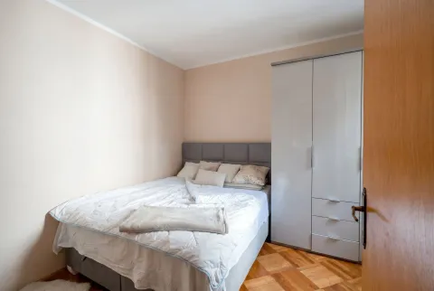 Prodaja, trosoban stan, 56m², Budva, Crna Gora - image 6