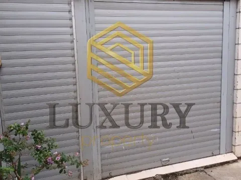 Izdavanje, poslovni prostor, 40m², Vezirov Most, Podgorica - image 1