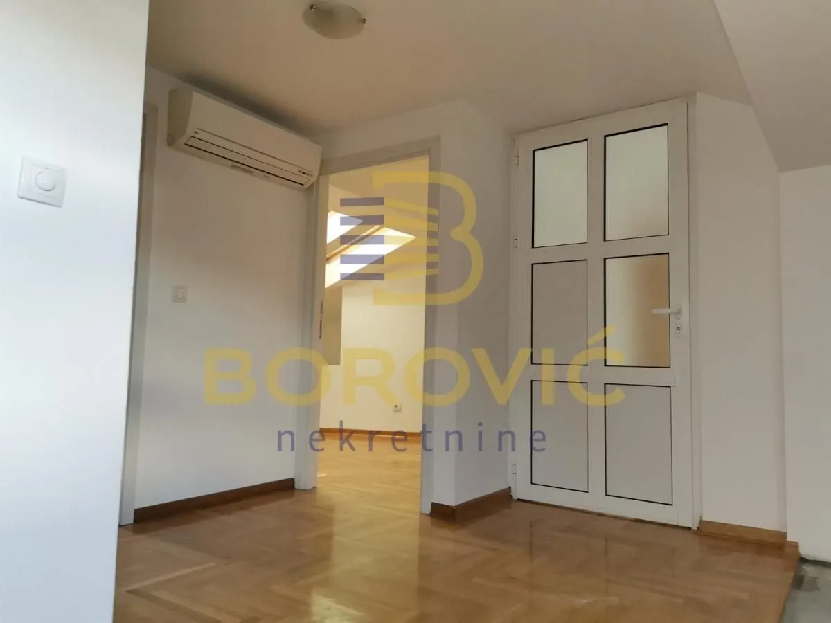 Prodaja, četvorosoban stan, 89m², Lekino Brdo, Voždovac Sve Podlokacije