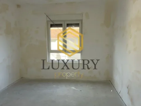 Sale, one bedroom apartment, 55m², Momišići, Podgorica - image 3
