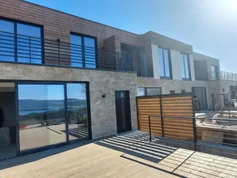 Sale, house, 176m², Kavač, Kotor - image 18