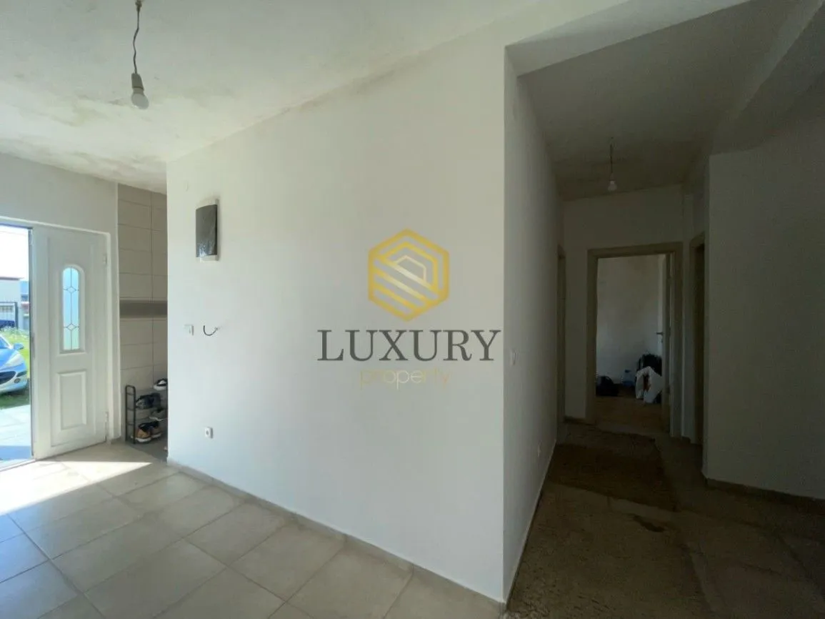 Prodaja, kuća, 103m², Dajbabe, Podgorica