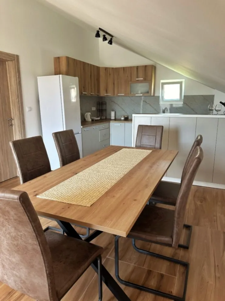 Rent, three bedroom apartment, 120m², Mrčevac, Tivat