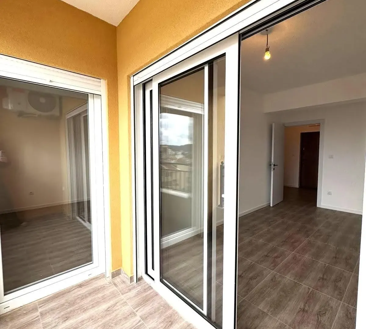 Prodaja, jednosoban stan, 46m², Centar, Bar
