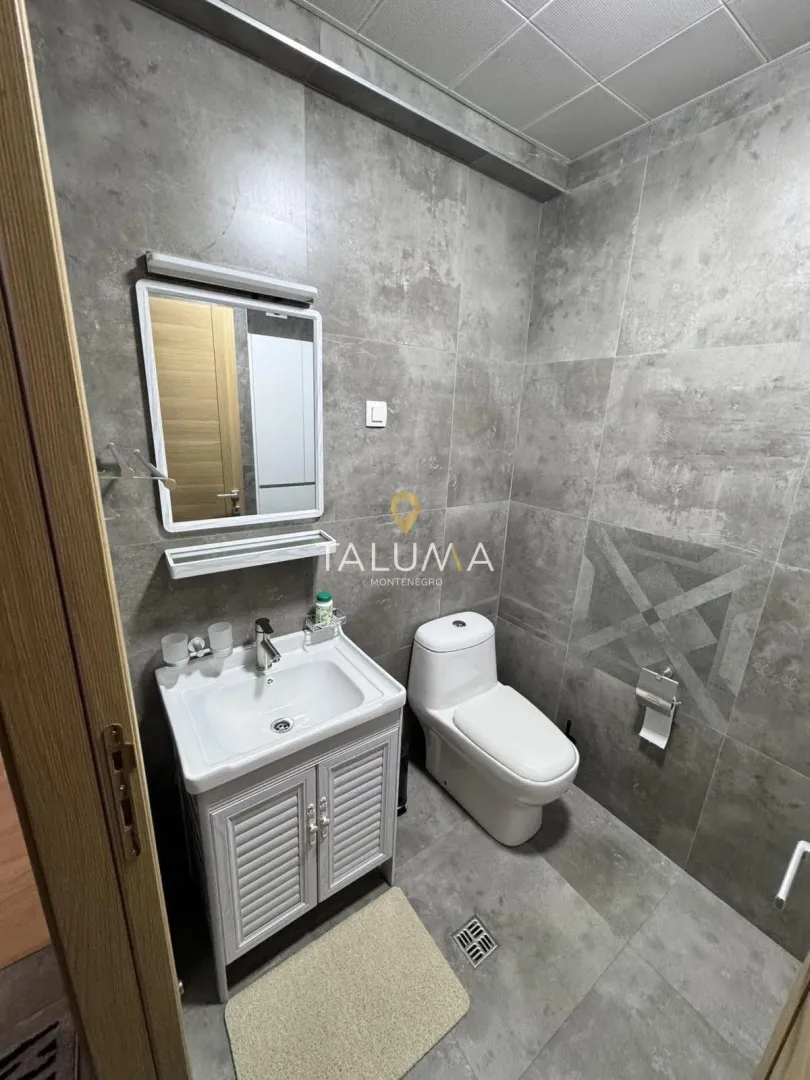 Rent, two bedroom apartment, 66m², Pobrežje, Podgorica