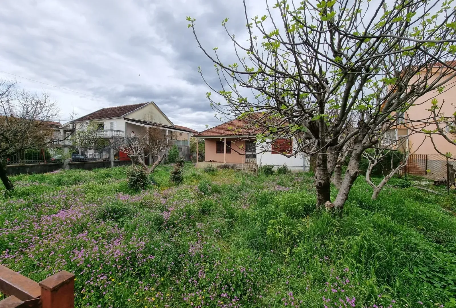 Prodaja, kuća, 101m², Tološi, Podgorica