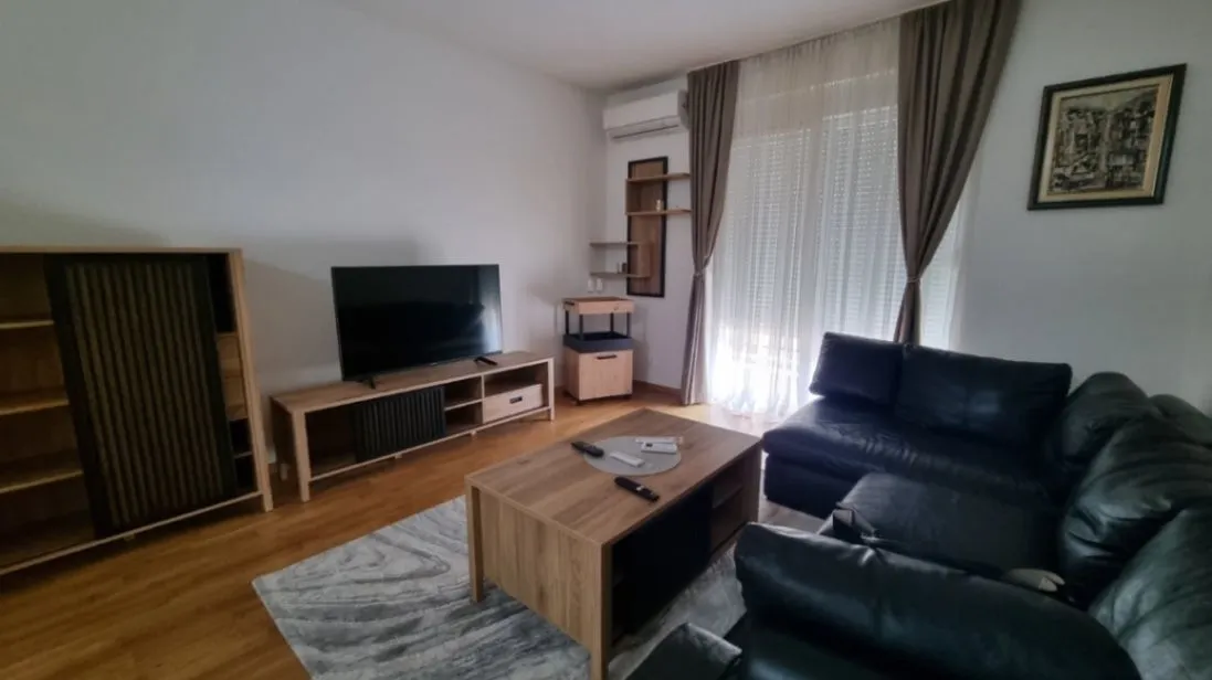 Izdavanje, jednosoban stan, 57m², Ljubović, Podgorica
