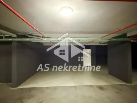 Izdavanje, četvorosoban stan, 157m², Savski Venac, Beograd - image 15