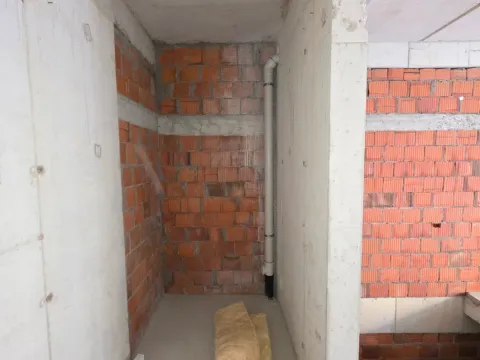 Izdavanje, poslovni prostor, 120m², Pobrežje, Podgorica - image 4