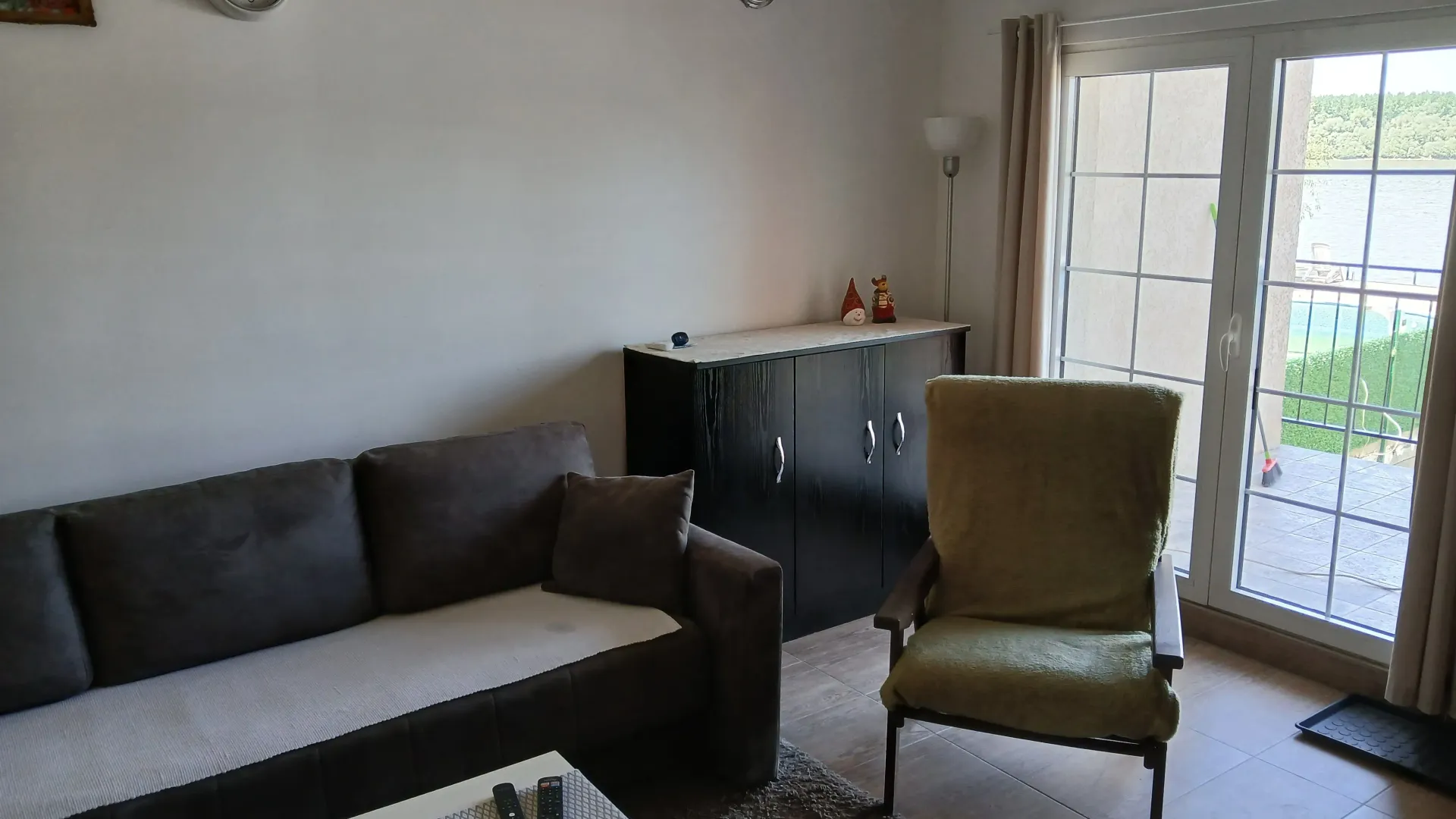 Izdavanje, kuća, 55m², Višnjica, Palilula Sve Podlokacije