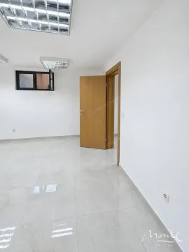 Sale, office space, 64m², Lepa Kata, Podgorica - image 3
