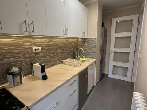 Sale, three bedroom apartment, 80m², Novo naselje, Novi Sad - image 2