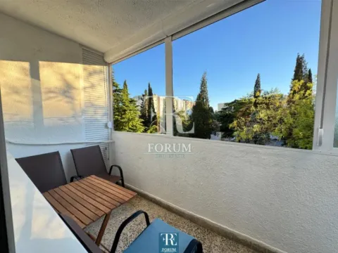 Izdavanje, dvosoban stan, 65m², Pobrežje, Podgorica - image 13