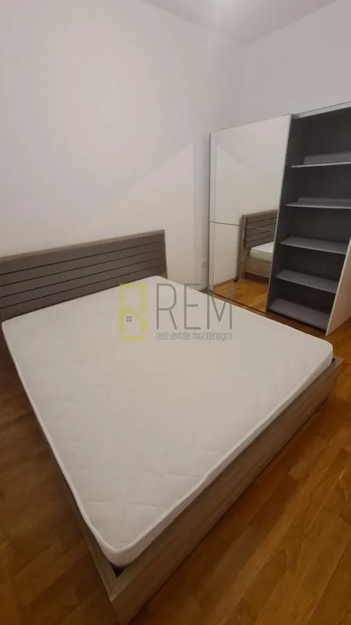 Prodaja, jednosoban stan, 48m², Tološi, Podgorica