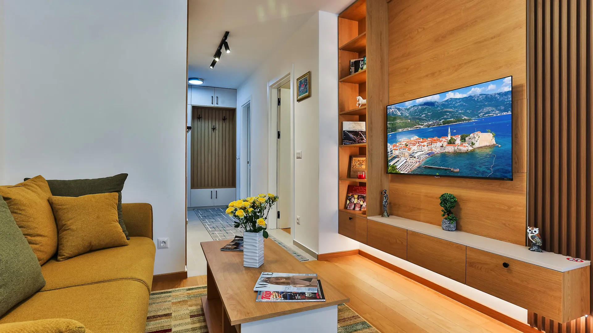 Rent, one bedroom apartment, 48m², Rozino, Budva