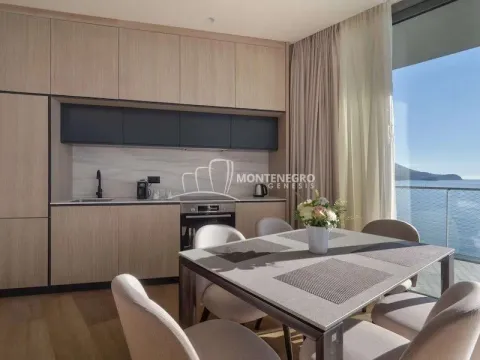 Sale, one bedroom apartment, 67m², Bečići, Budva - image 13