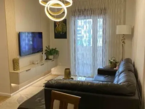 Prodaja, dvosoban stan, 72m², Podgorica, Crna Gora - image 7