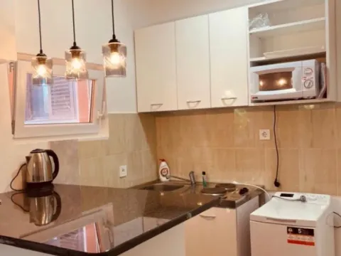 Sale, house, 23m², Dobrota, Kotor - image 10