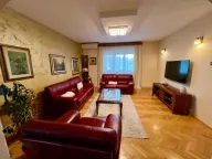Izdavanje,  kuća, 120m2, Stari Aerodrom, Podgorica