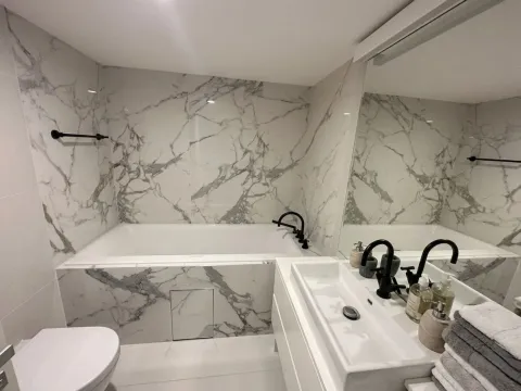 Izdavanje, dvosoban stan, 98m², Centar, Budva - image 7