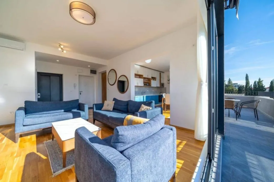 Prodaja, trosoban stan, 129m², Donja Lastva, Tivat