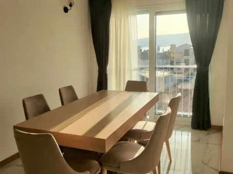 Rent, three bedroom apartment, 99m², Centar, Tivat - image 4