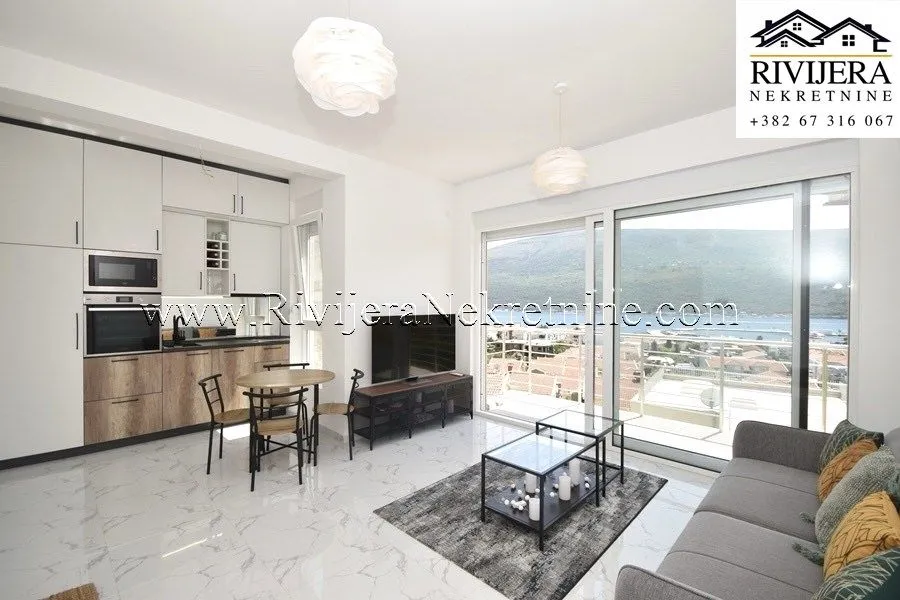 Prodaja, jednosoban stan, 47m², Đenovići, Herceg Novi