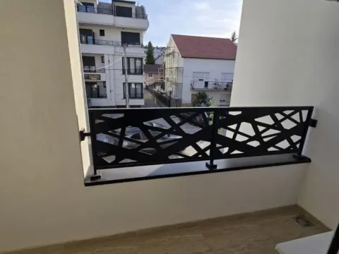 Izdavanje, garsonjera, 33m², Železnička Stanica, Novi Sad Sve Podlokacije - image 9