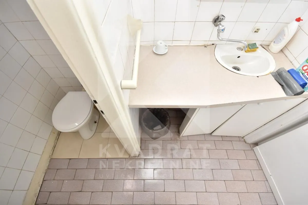Rent, office space, 130m², Preko Morače, Podgorica