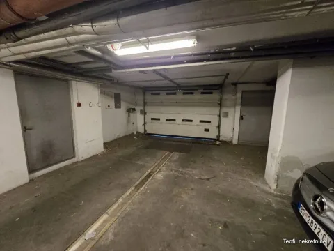 Prodaja, trosoban stan, 78m², Tašmajdan, Palilula Sve Podlokacije - image 12