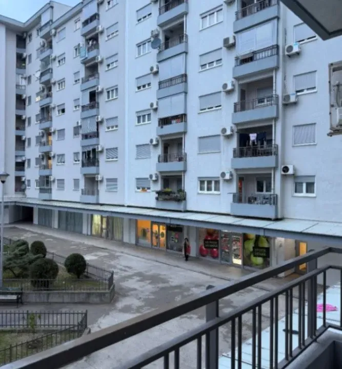 Prodaja, jednosoban stan, 50m², Tuški Put, Podgorica